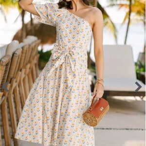 Elegant One-Shoulder Dress with Floral Pattern